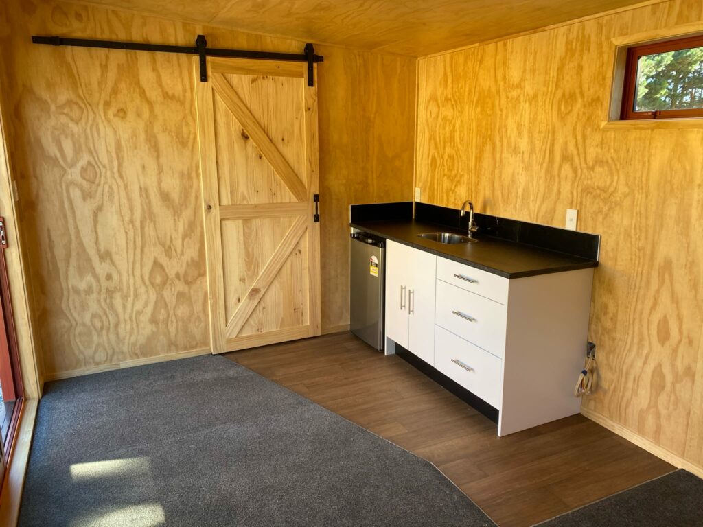 Ace_portable_buildings_team_ensuited_studio_6