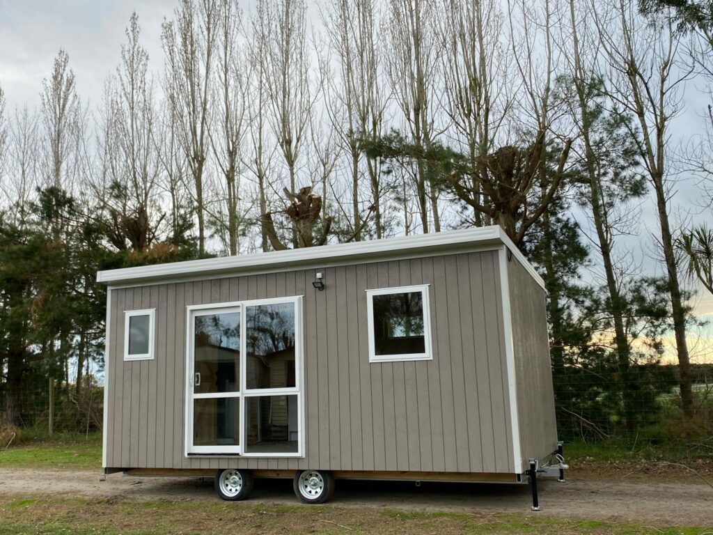 Ace_portable_buildings_team_ensuited_studio_tralier_home_22