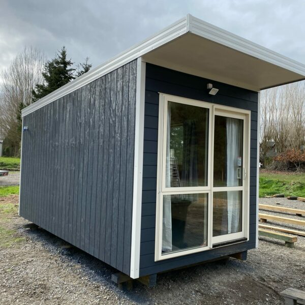 Ace_portable_buildings_team_sleepout_office_17